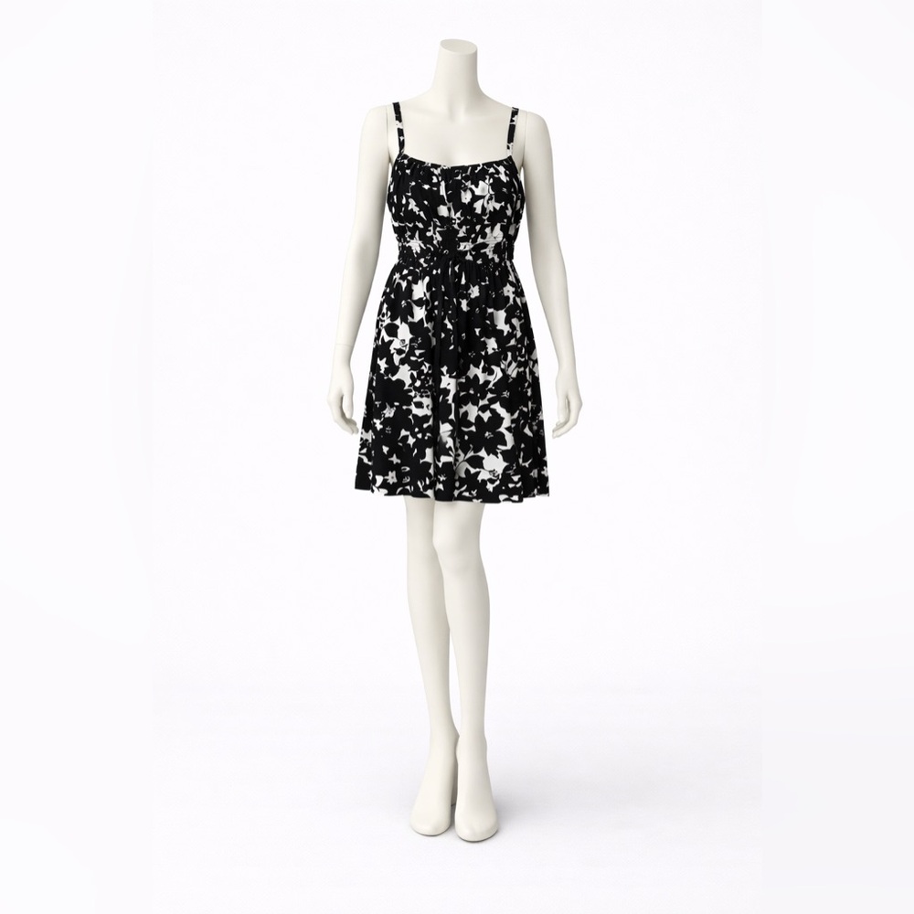 B. Smart Black & White Floral Dress | Youth 12